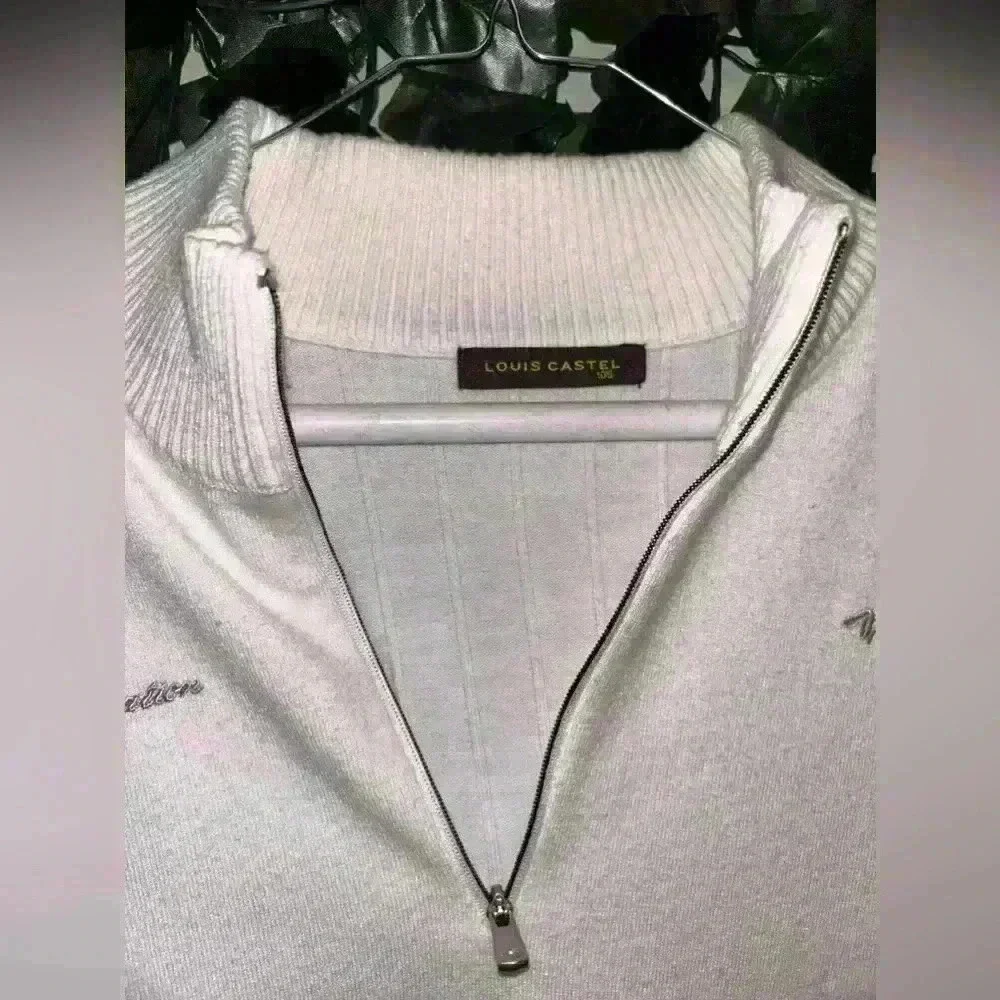 Used men’s Louis castle sweater Size M - Picture 5 of 6